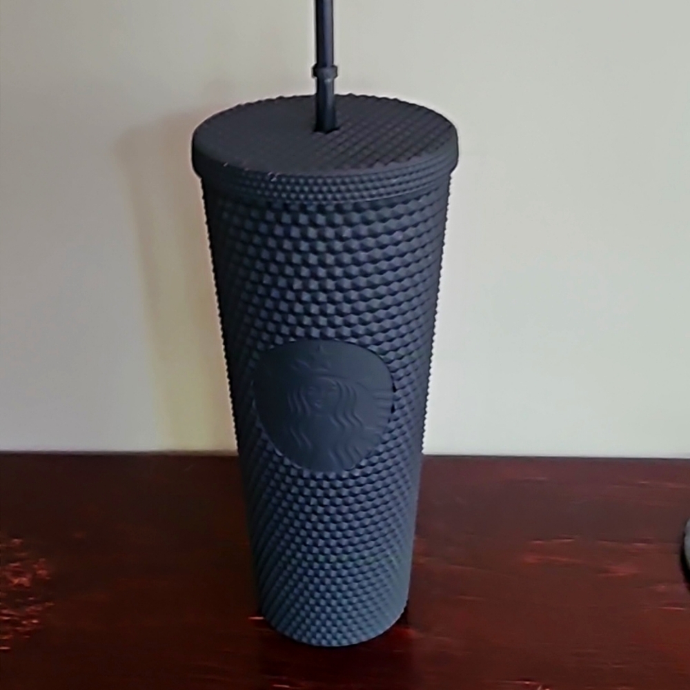 NWT stunning matte black 24 oz. Starbucks tumbler